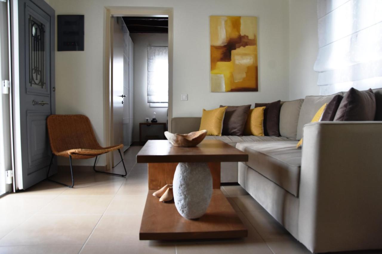Nelleas Home Adamantas  Dış mekan fotoğraf